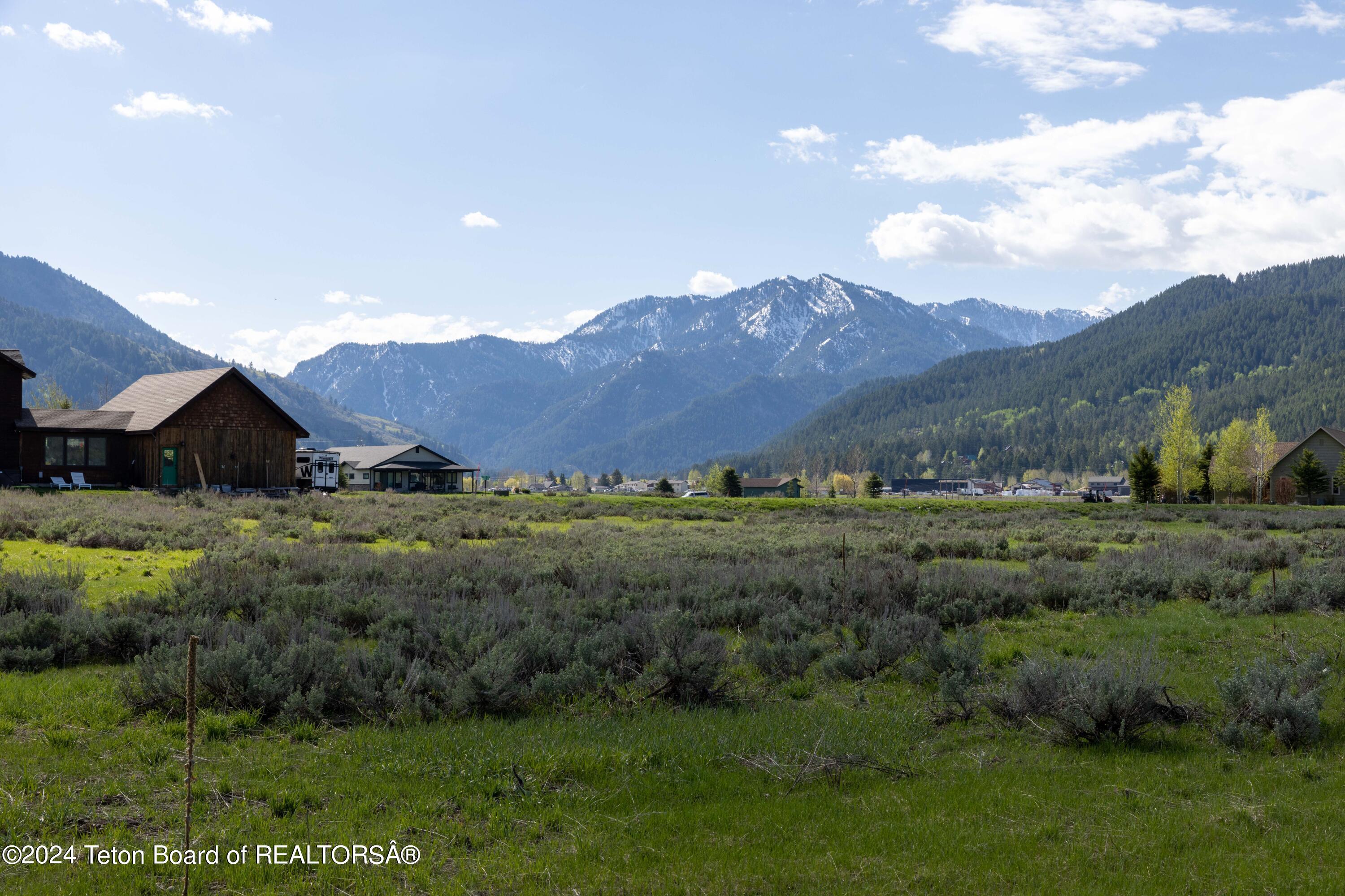 E Lake Alpine, WY 83128 - Photo 18 of 21 Web TruGrit-20