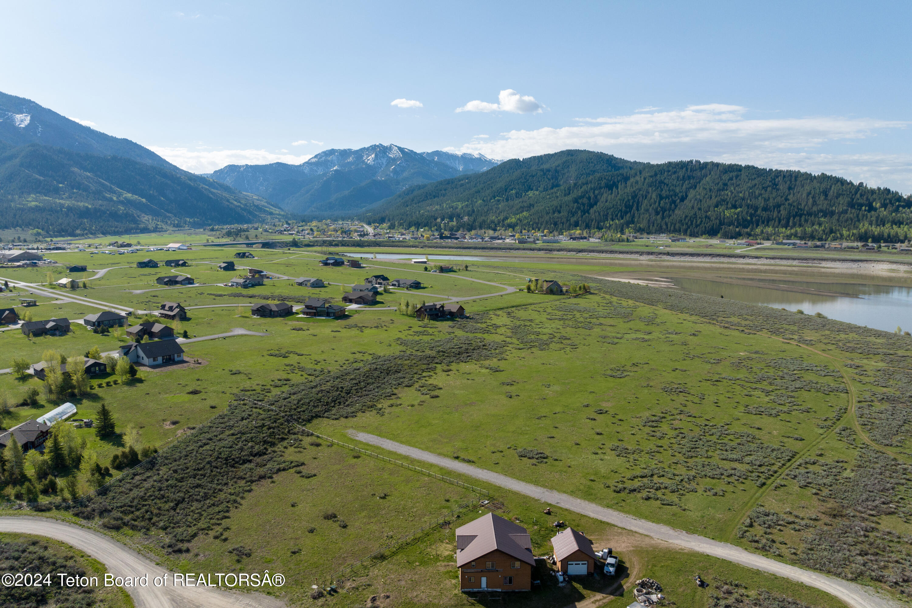 E Lake Alpine, WY 83128 - Photo 20 of 21 Web TruGrit-2