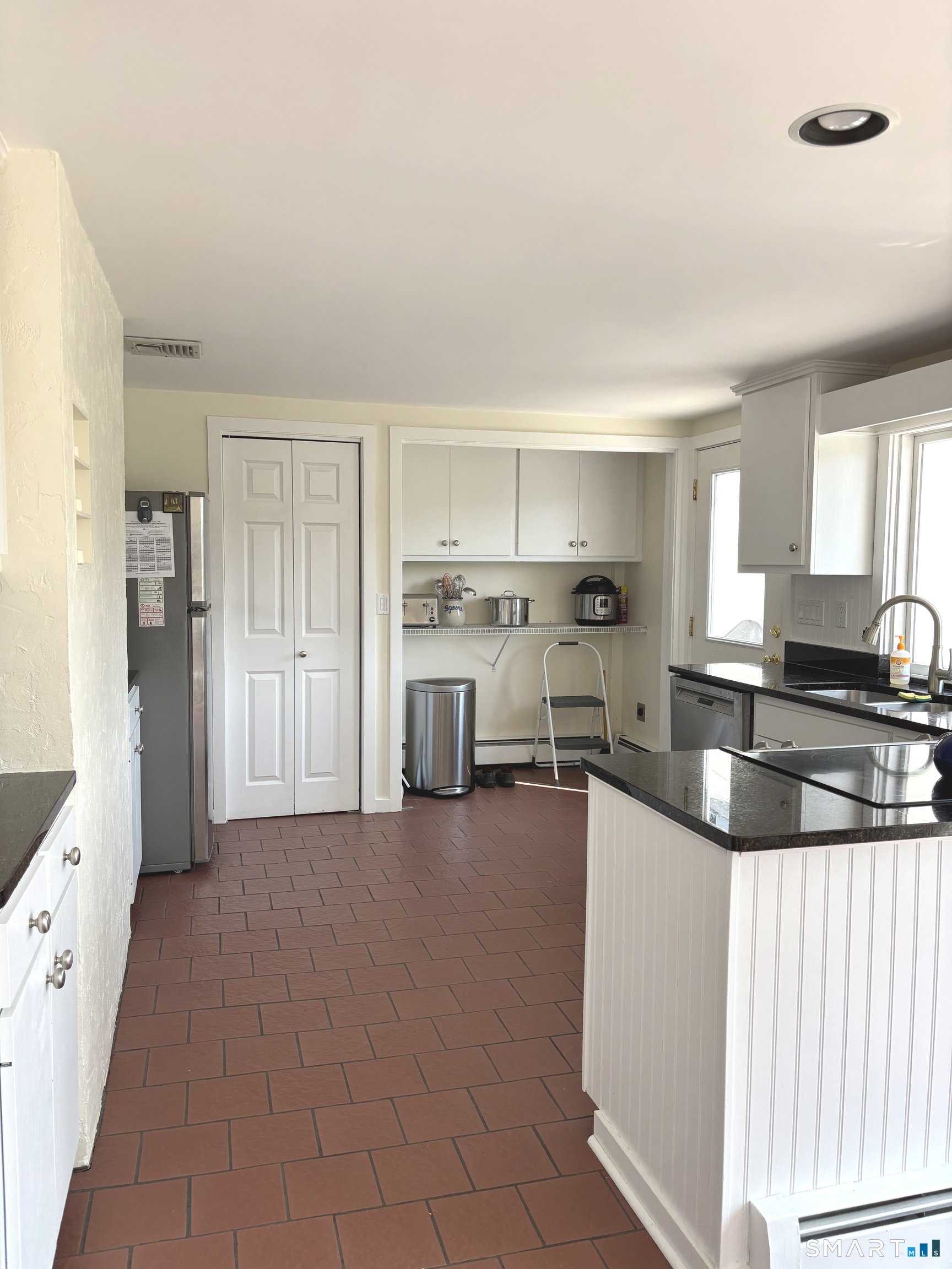 36 Barnes Hill Road Burlington, CT 06013 - Photo 17 of 27