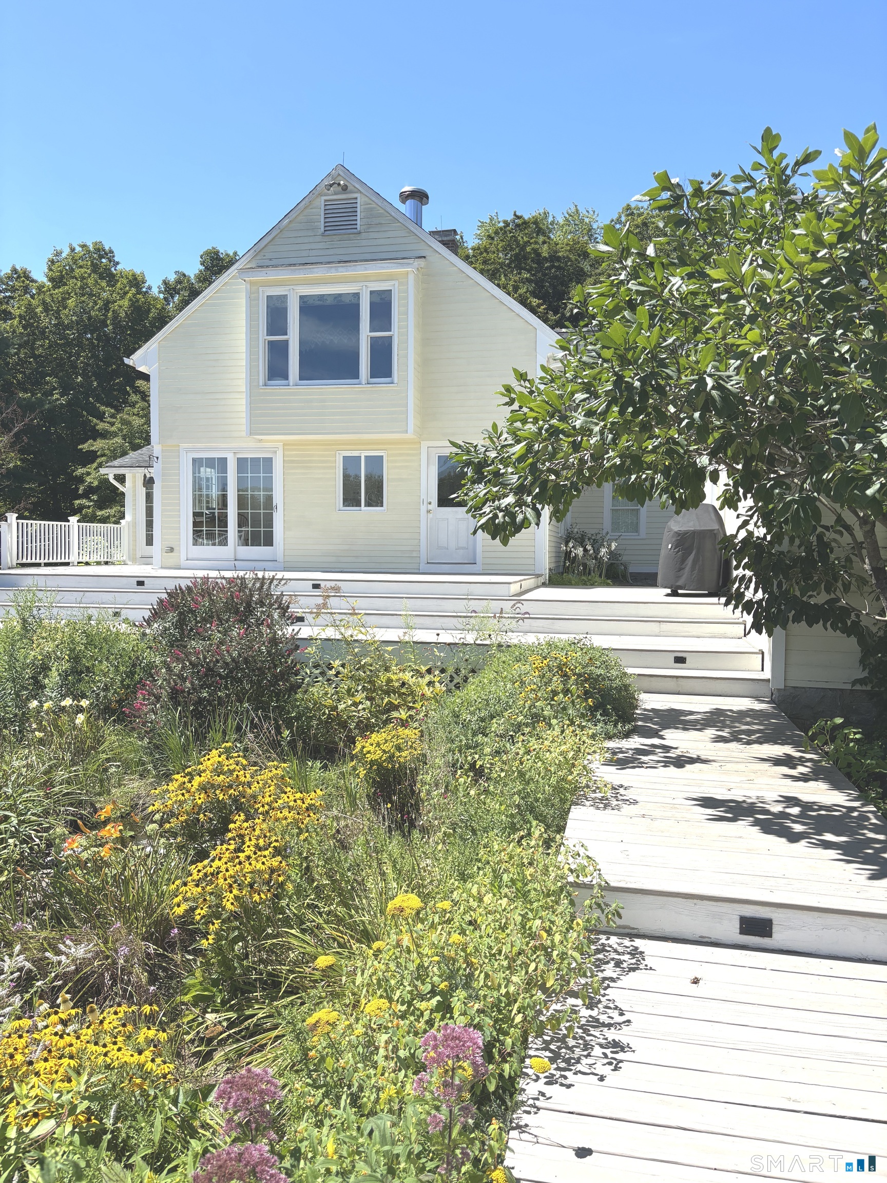 36 Barnes Hill Road Burlington, CT 06013 - Photo 7 of 27