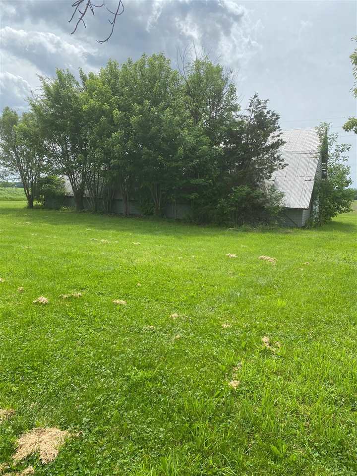 5028 3 Mile Road Bay City, MI 48706 - Photo 3 of 31