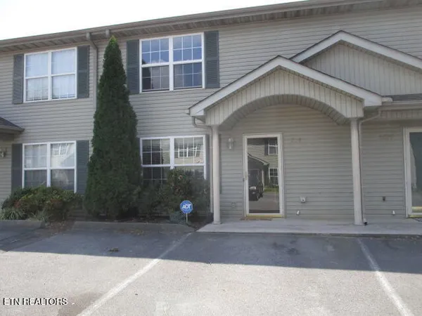 $207,900 | 3204 Quiet Way, Unit 3204, Knoxville, TN 37918