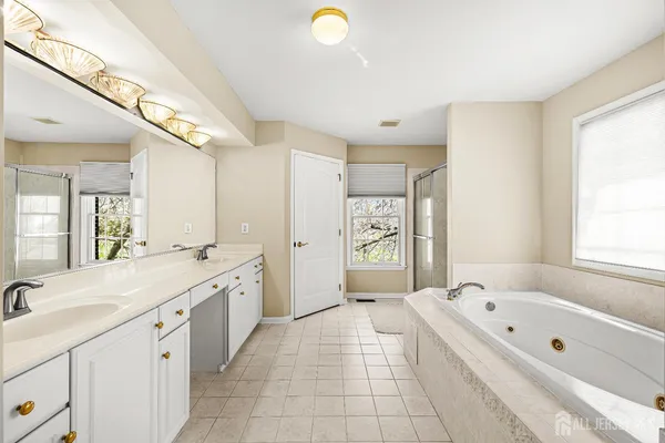 $1,675,000 | 4 Windmill Court, Plainsboro, NJ 08536