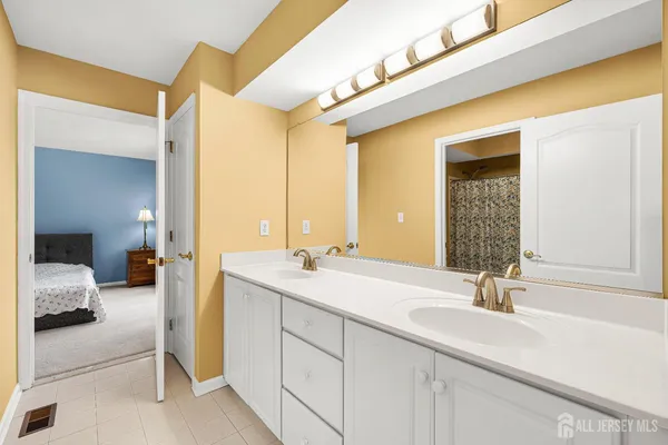 $1,675,000 | 4 Windmill Court, Plainsboro, NJ 08536