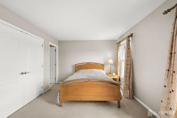 $1,675,000 | 4 Windmill Court, Plainsboro, NJ 08536