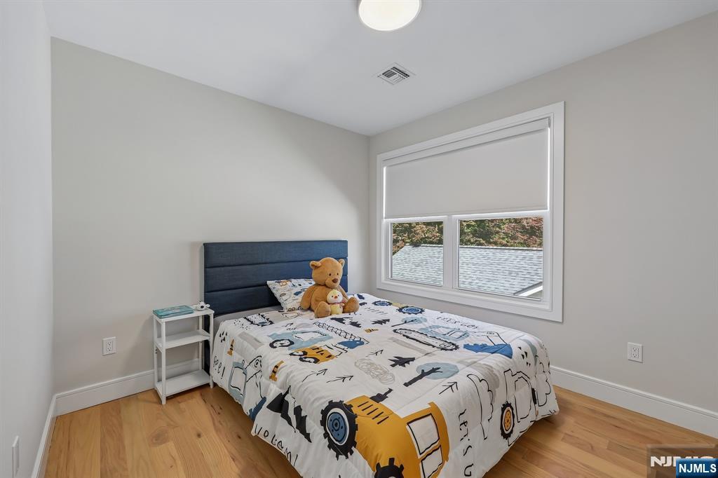 676 Ridgewood Avenue Oradell, NJ 07649 - Photo 35 of 50