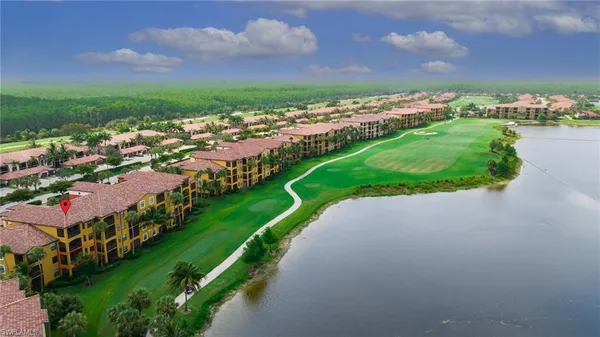 $385,000 | 17941 Bonita National Boulevard, Unit 327, Bonita Springs, FL 34135