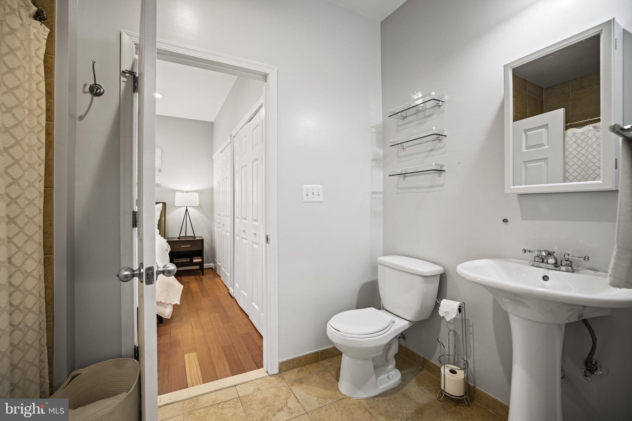 406 K Street Northeast Washington, DC 20002 - Photo 19 of 28 Gallery Image 19