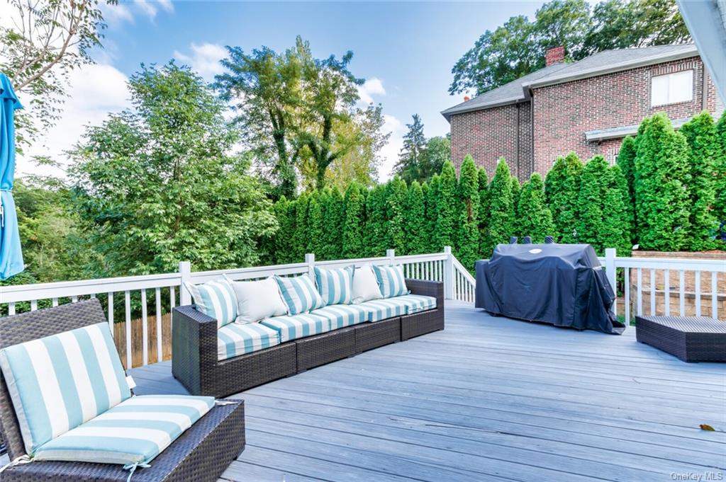 41 Overhill Road, Unit A New Rochelle, NY 10804 - Photo 34 of 36