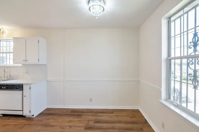 $350,000 | 300 Burlwood Court, Nashville, TN 37207