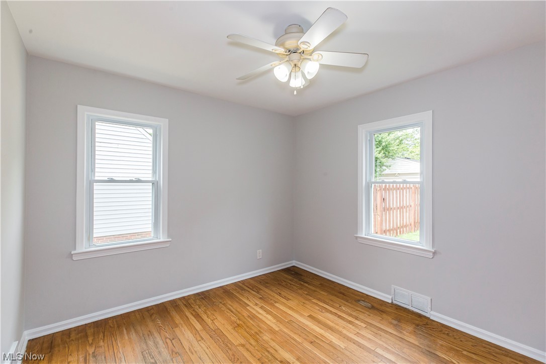 1411 Irene Road Lyndhurst, OH 44124 - Photo 17 of 35