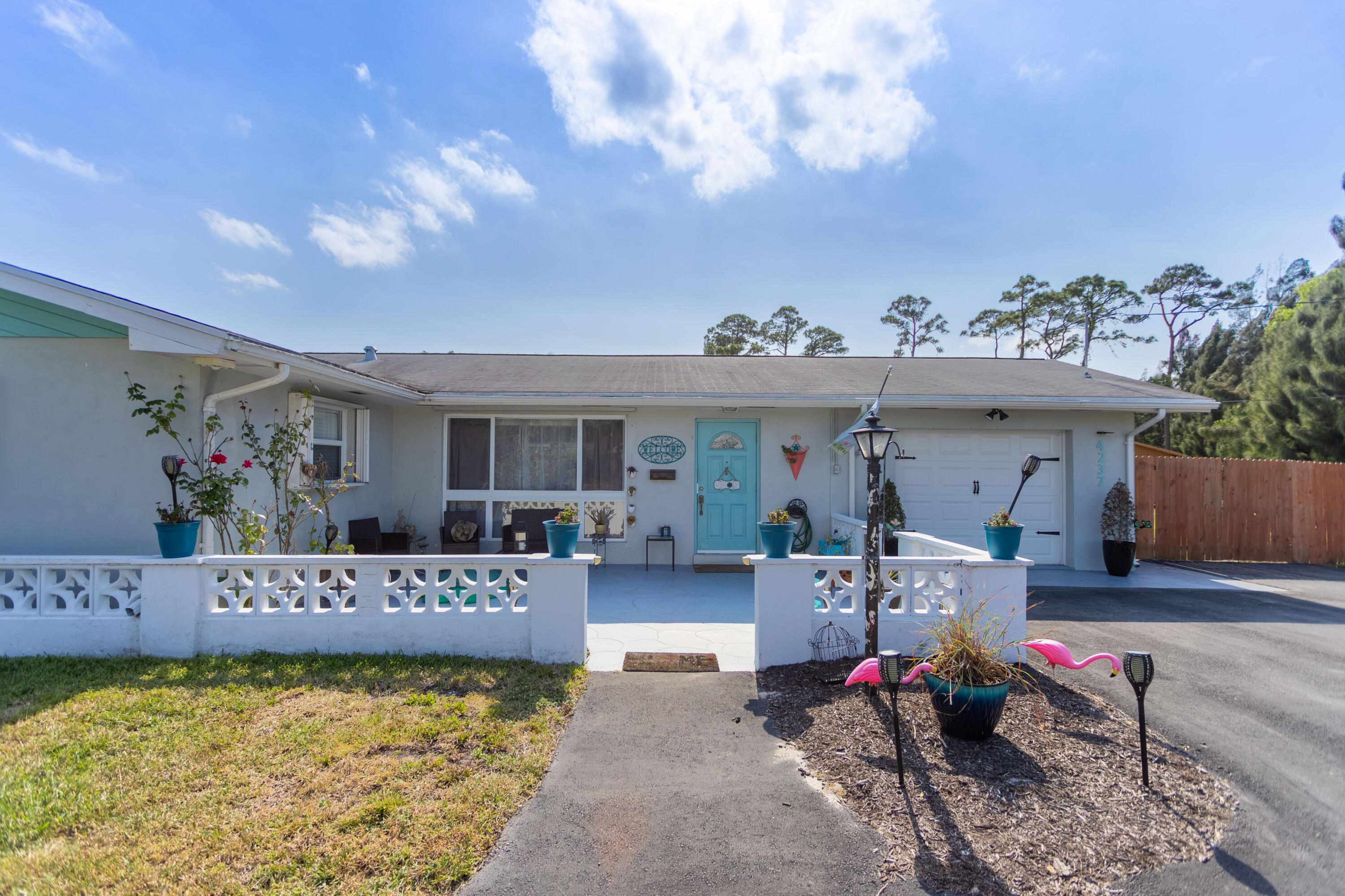 4237 Herbertz Road Lake Worth, FL 33461 - Photo 4 of 43 Front