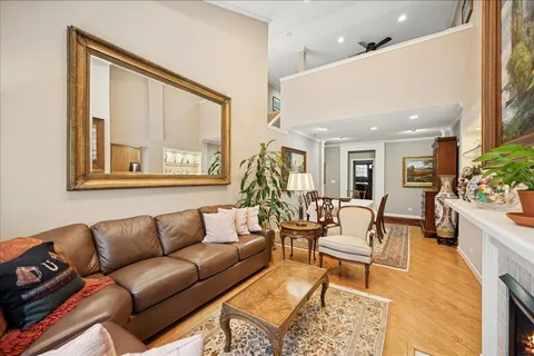 $695,000 | 2710 Langley Circle, Glenview, IL 60026