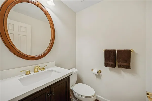 $695,000 | 2710 Langley Circle, Glenview, IL 60026