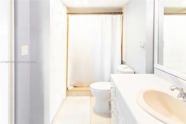 $3,500 | 8980 Palm Tree Lane, Unit 8980, Pembroke Pines, FL 33024