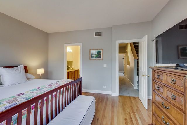 855 North May Street, Unit G Chicago, IL 60642 - Photo 16 of 28