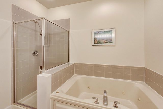 855 North May Street, Unit G Chicago, IL 60642 - Photo 18 of 28