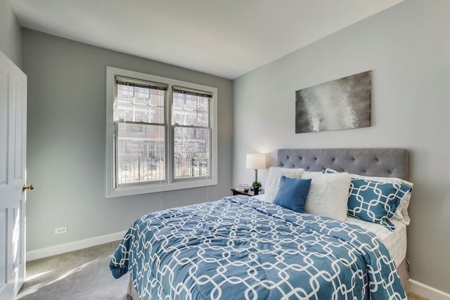 855 North May Street, Unit G Chicago, IL 60642 - Photo 3 of 28