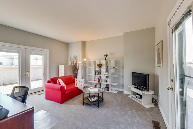 855 North May Street, Unit G Chicago, IL 60642 - Photo 21 of 28
