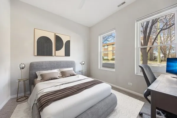 $449,900 | 7312 Circle Avenue, Unit 2O, Forest Park, IL 60130