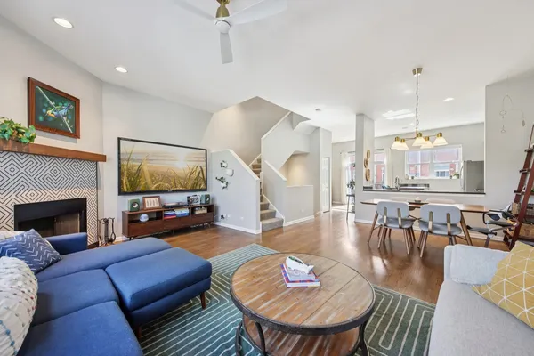 $449,900 | 7312 Circle Avenue, Unit 2O, Forest Park, IL 60130