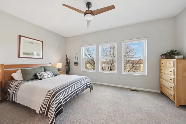$449,900 | 7312 Circle Avenue, Unit 2O, Forest Park, IL 60130