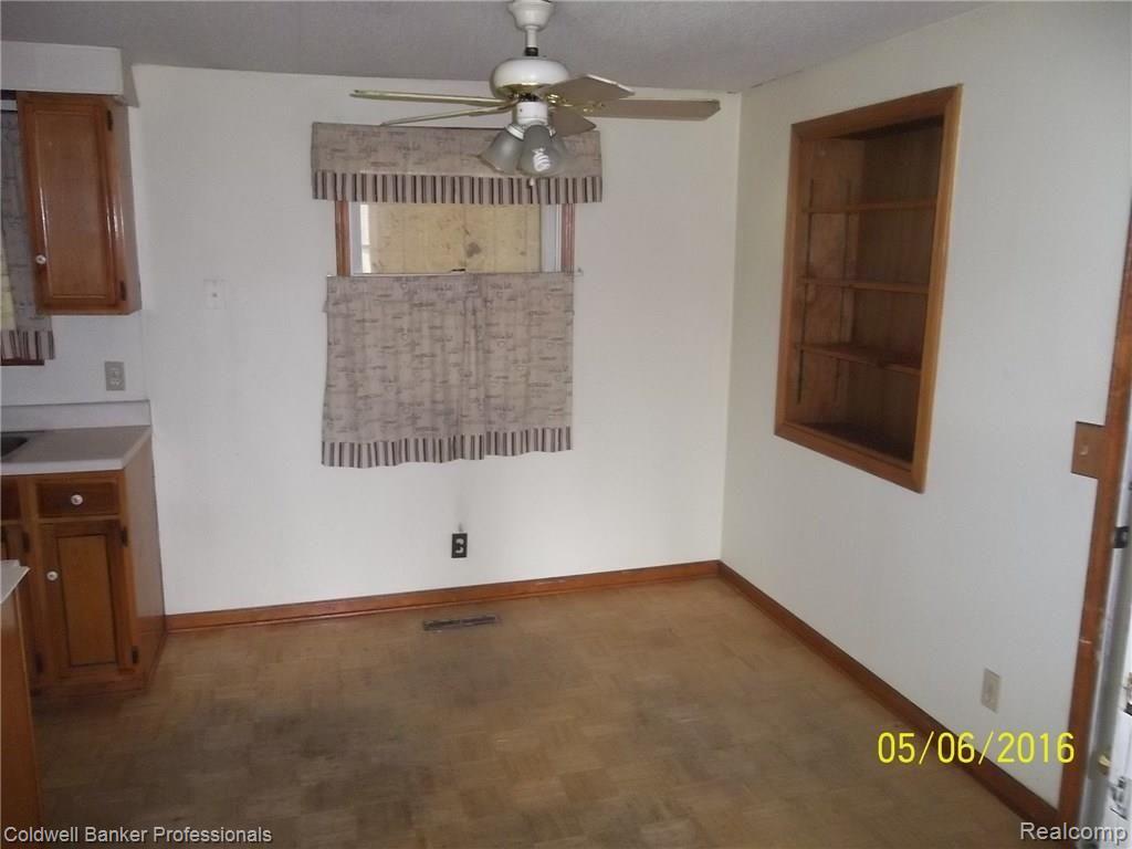 3817 Jones Road North Branch, MI 48461 - Photo 14 of 32 Dining Area