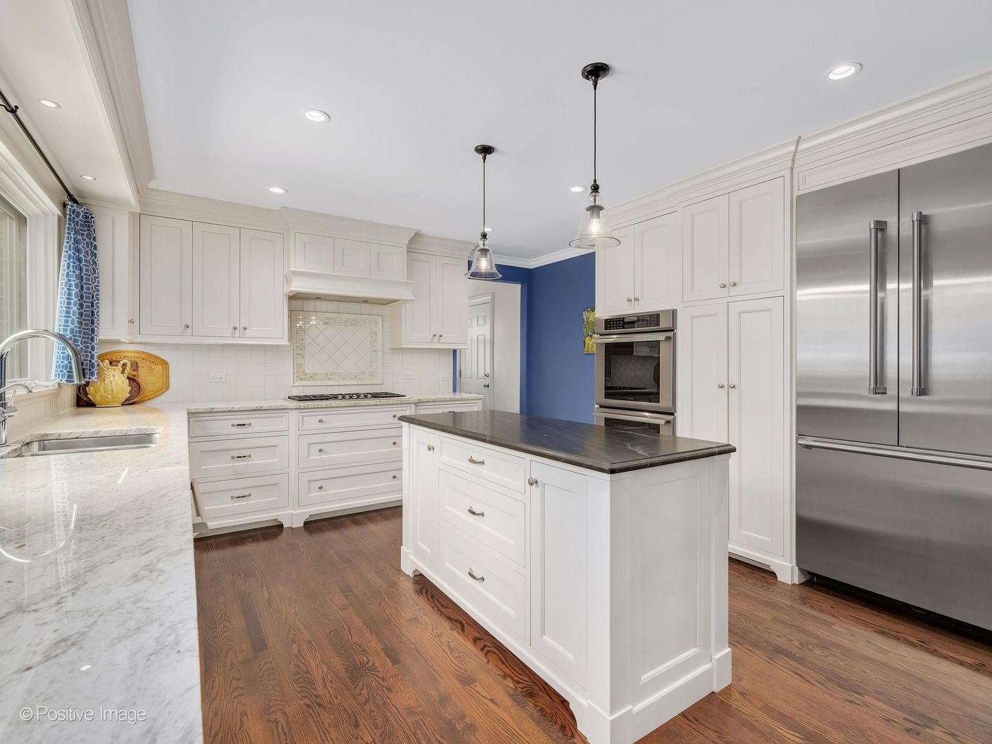 130 Naperville Road Clarendon Hills, IL 60514 - Photo 16 of 34