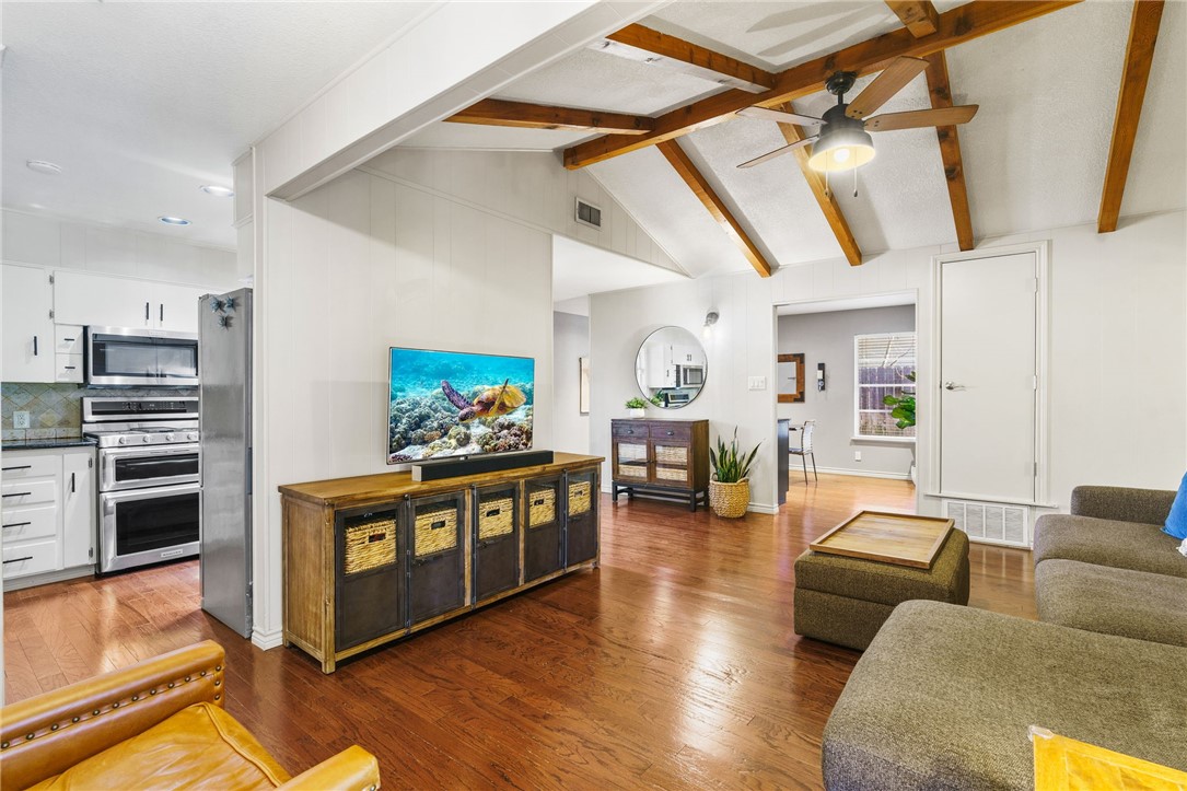 911 Aurora Circle Austin, TX 78757 - Photo 1 of 1