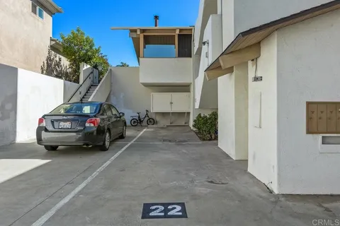$525,000 | 7512 Viejo Castilla Way, Unit 22, Carlsbad, CA 92009
