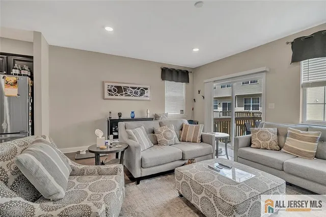 $649,900 | 1501 Hights Farm Road South, Unit 1501, Monroe Township, NJ 08831