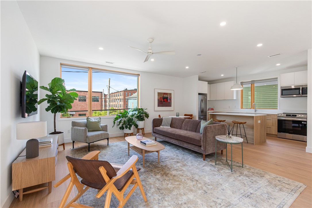 59 Warren Street, Unit 2 Providence, RI 02907 - Photo 18 of 50 Second Floor Living Area