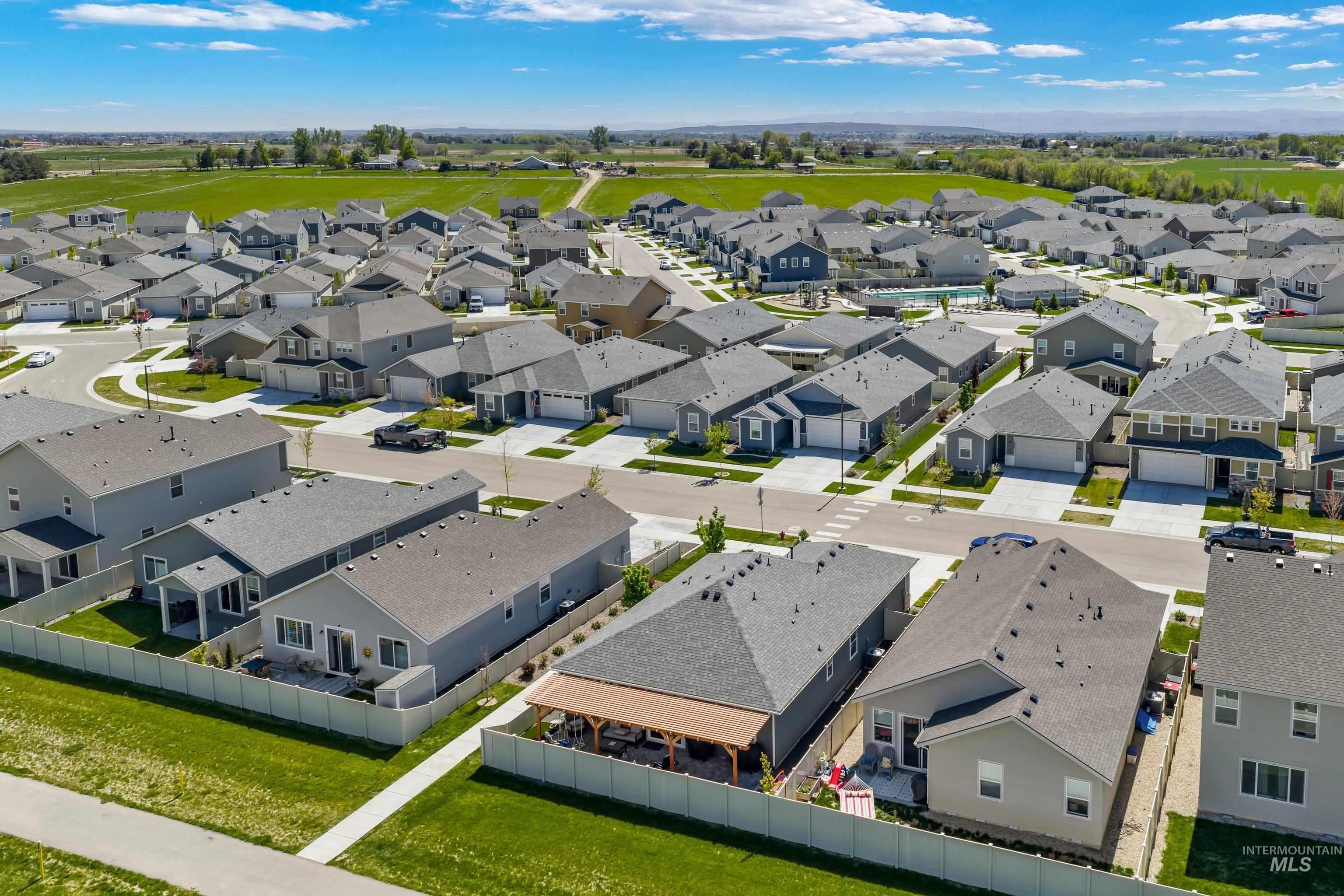 4232 South Graycliff Way Meridian, ID 83642 - Photo 30 of 34 Expansive residential development featuring multiple single-family homes with diverse architectural styles
