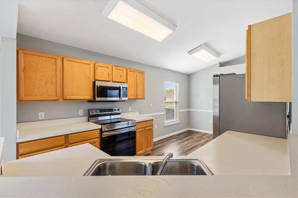 3653 Southwest 133rd Loop Ocala, FL 34473 - Photo 12 of 38