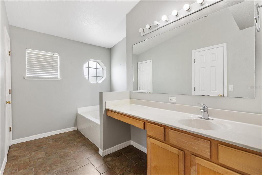 3653 Southwest 133rd Loop Ocala, FL 34473 - Photo 18 of 38