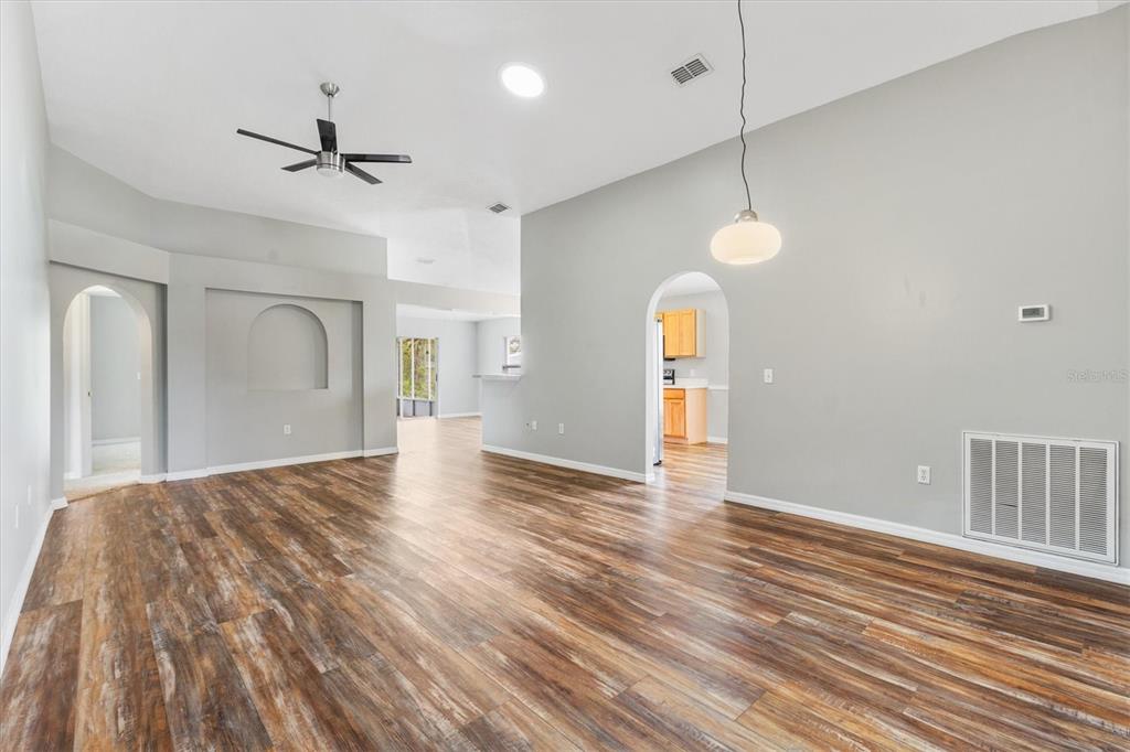 3653 Southwest 133rd Loop Ocala, FL 34473 - Photo 5 of 38