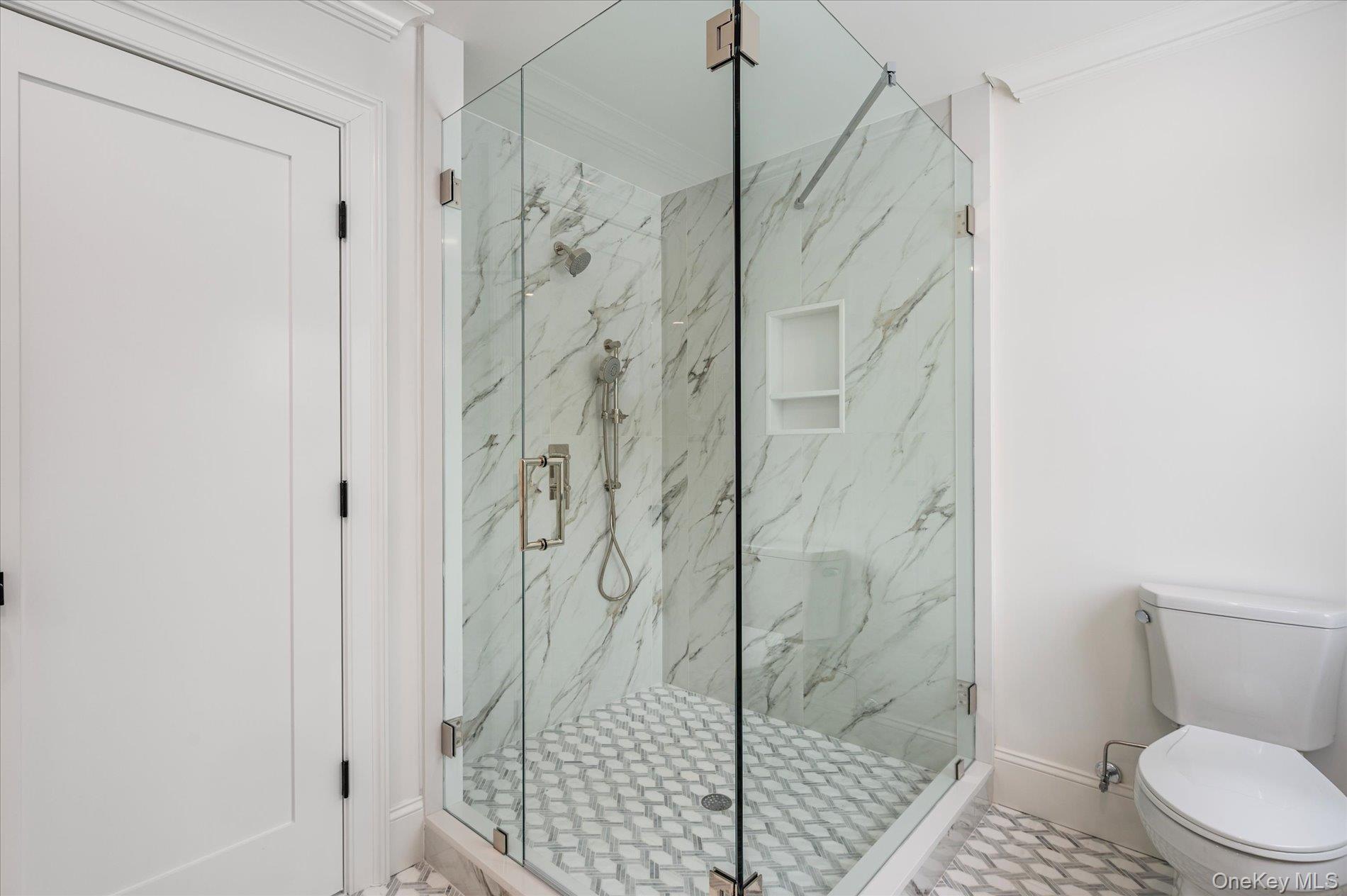 20 Fox Hunt Lane Cold Spring Harbor, NY 11724 - Photo 24 of 41