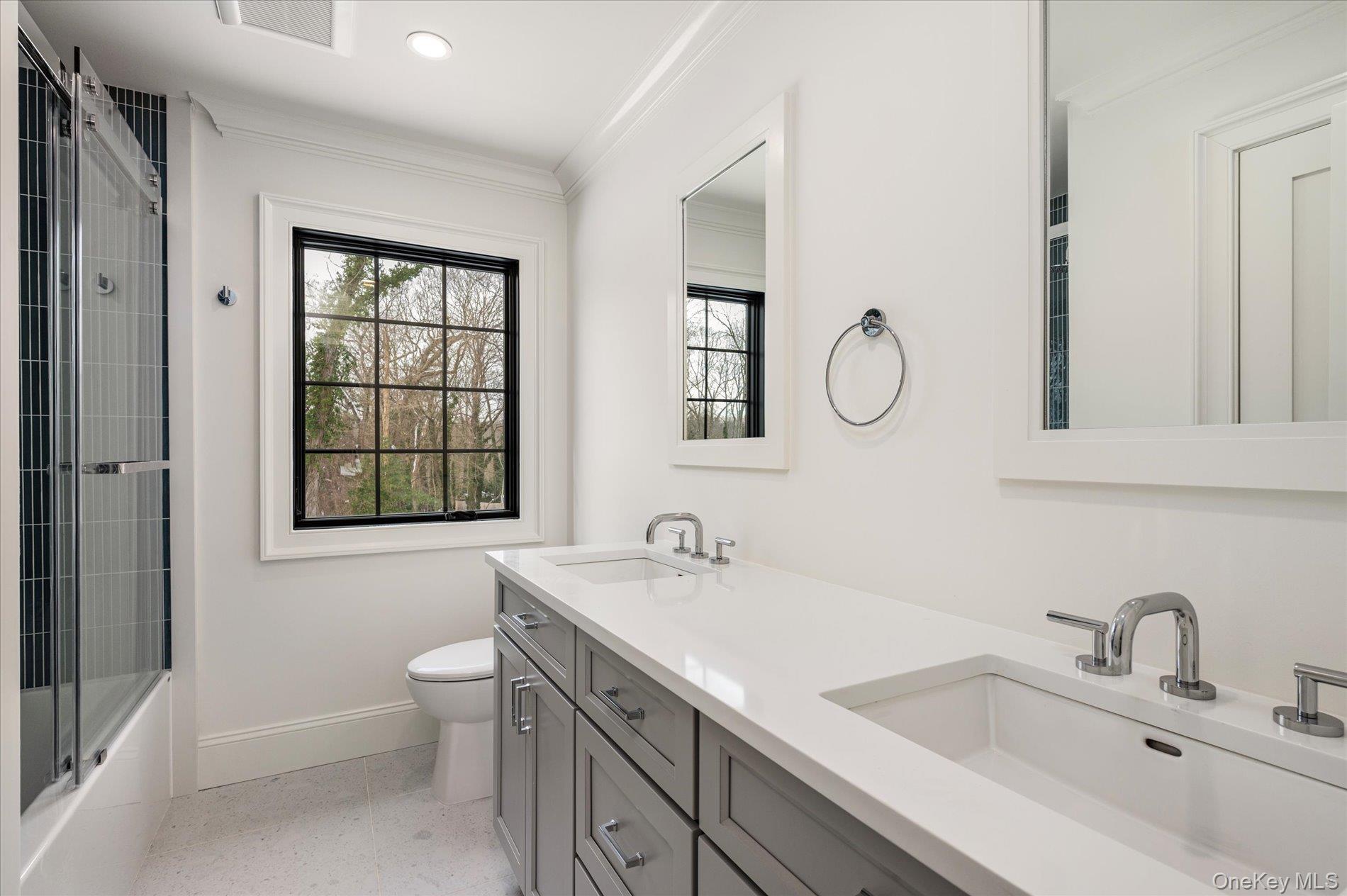 20 Fox Hunt Lane Cold Spring Harbor, NY 11724 - Photo 26 of 41