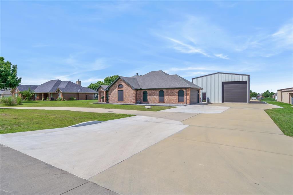 9346 Homestead Lane Forney, TX 75126 - Photo 1 of 39 Beautiful home, pool, and large shop on 1.13 acres with NO HOA!!!