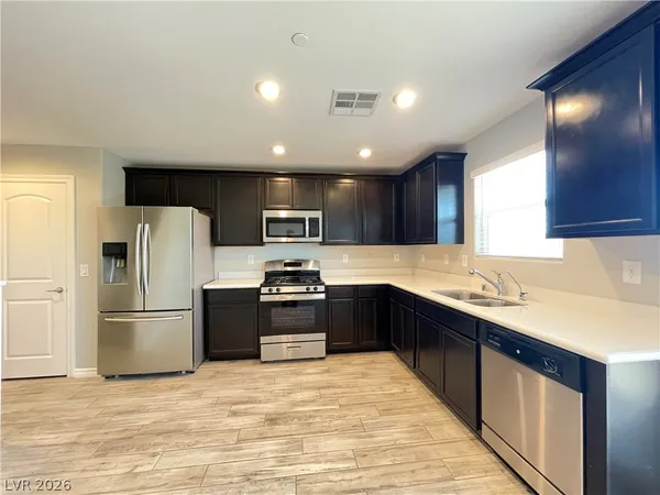 $2,045 | 314 Rain Quail Way, Henderson, NV 89012