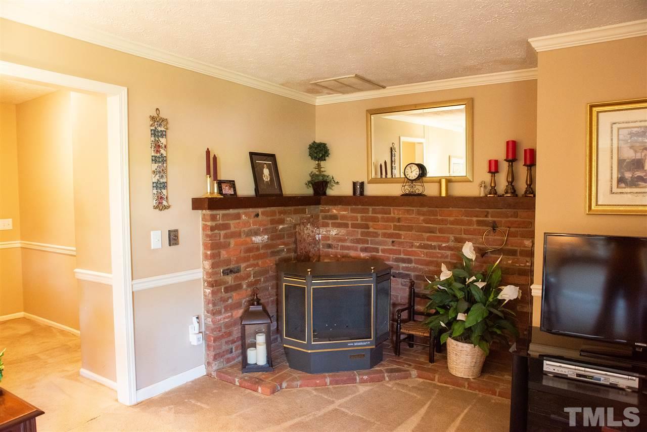 1349 Longs Store Road Roxboro, NC 27574 - Photo 5 of 30 Gallery Image 5