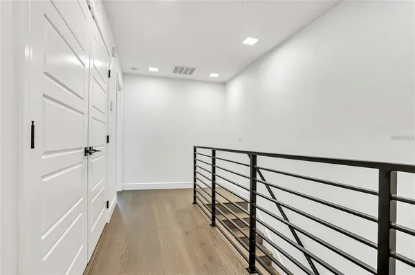 $3,450 | 212 East Pineloch Avenue, Orlando, FL 32806