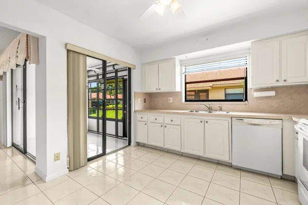 $239,000 | 4655 Mahoe Tree Place, Unit A, Boynton Beach, FL 33436