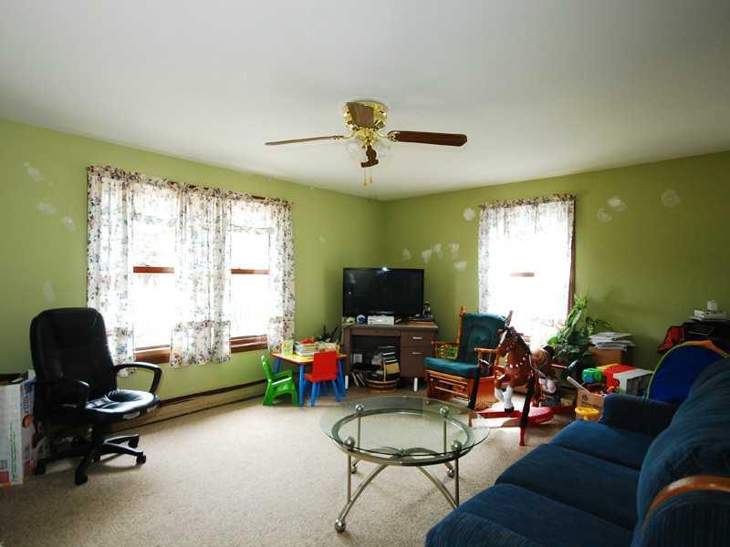 55 Lawrence Road Gray, ME 04039 - Photo 3 of 35 Living Room.