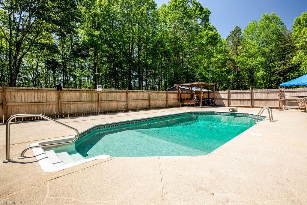 7234 Racine Road Pleasant Garden, NC 27313 - Photo 17 of 24 Gallery Image 17