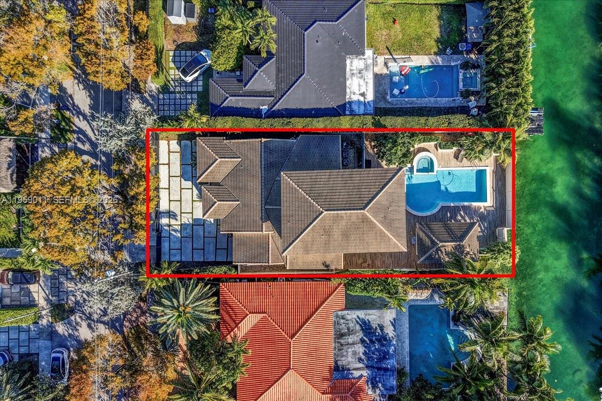 1700 Cleveland Road Miami Beach, FL 33141 - Photo 3 of 93