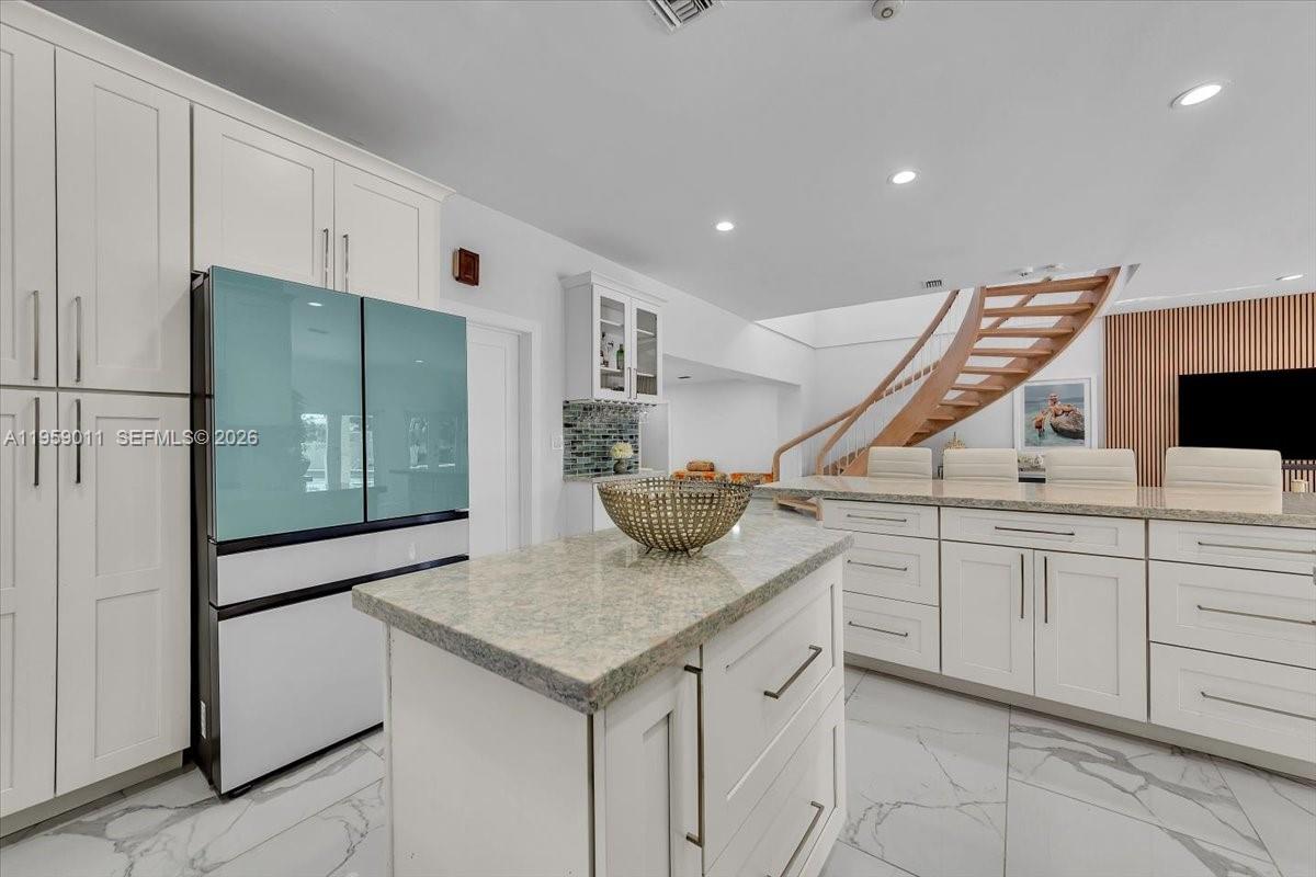 1700 Cleveland Road Miami Beach, FL 33141 - Photo 31 of 93