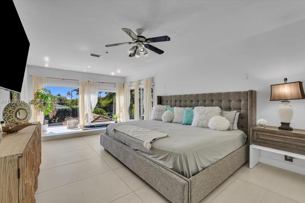 1700 Cleveland Road Miami Beach, FL 33141 - Photo 39 of 93