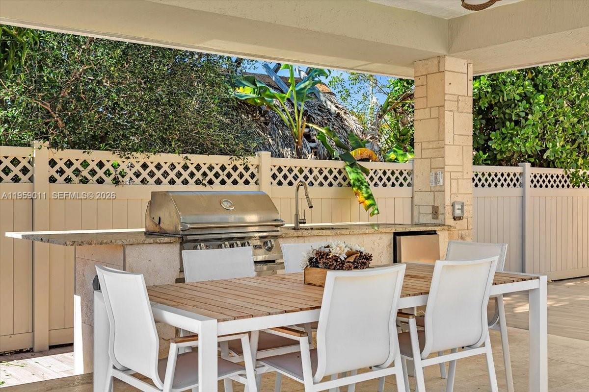 1700 Cleveland Road Miami Beach, FL 33141 - Photo 71 of 87