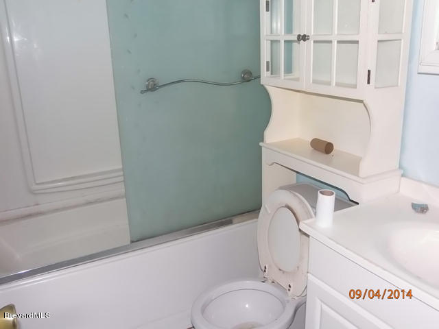4775 Doreen Road Cocoa, FL 32927 - Photo 4 of 11 Hall Bathroom v1